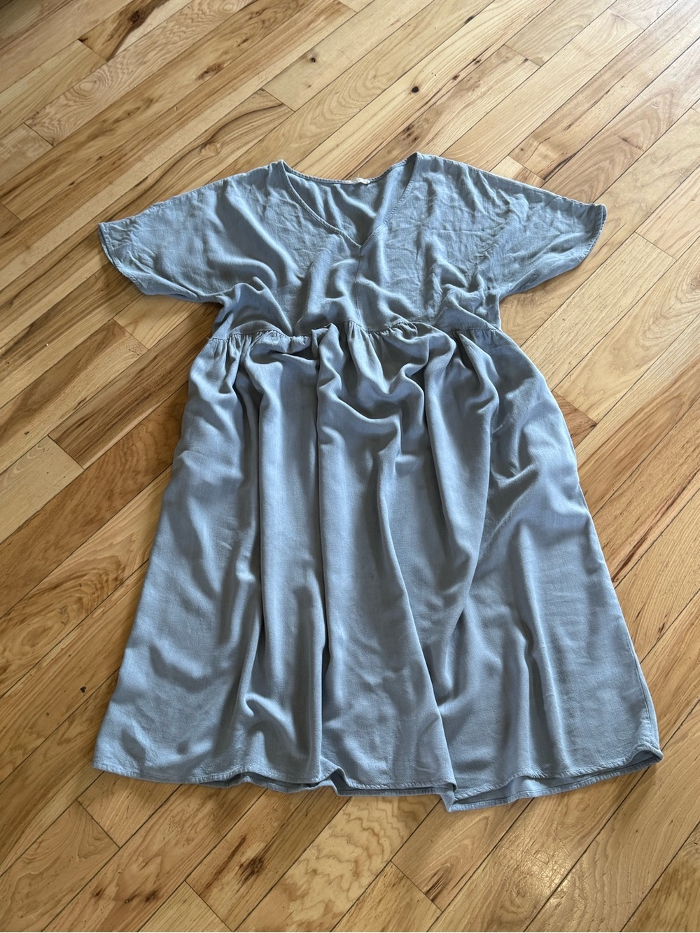 tea n rose short sleeve light blue casual midi dress Size Large